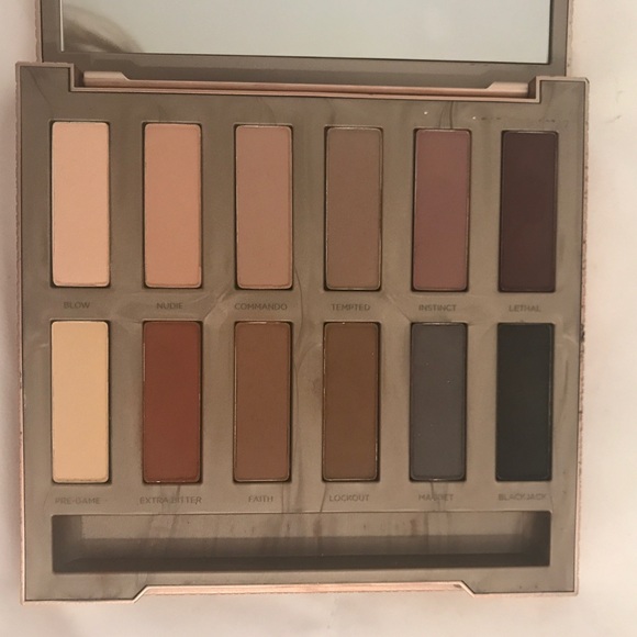 Urban Decay Naked Ultimate Basics - Picture 3 of 3
